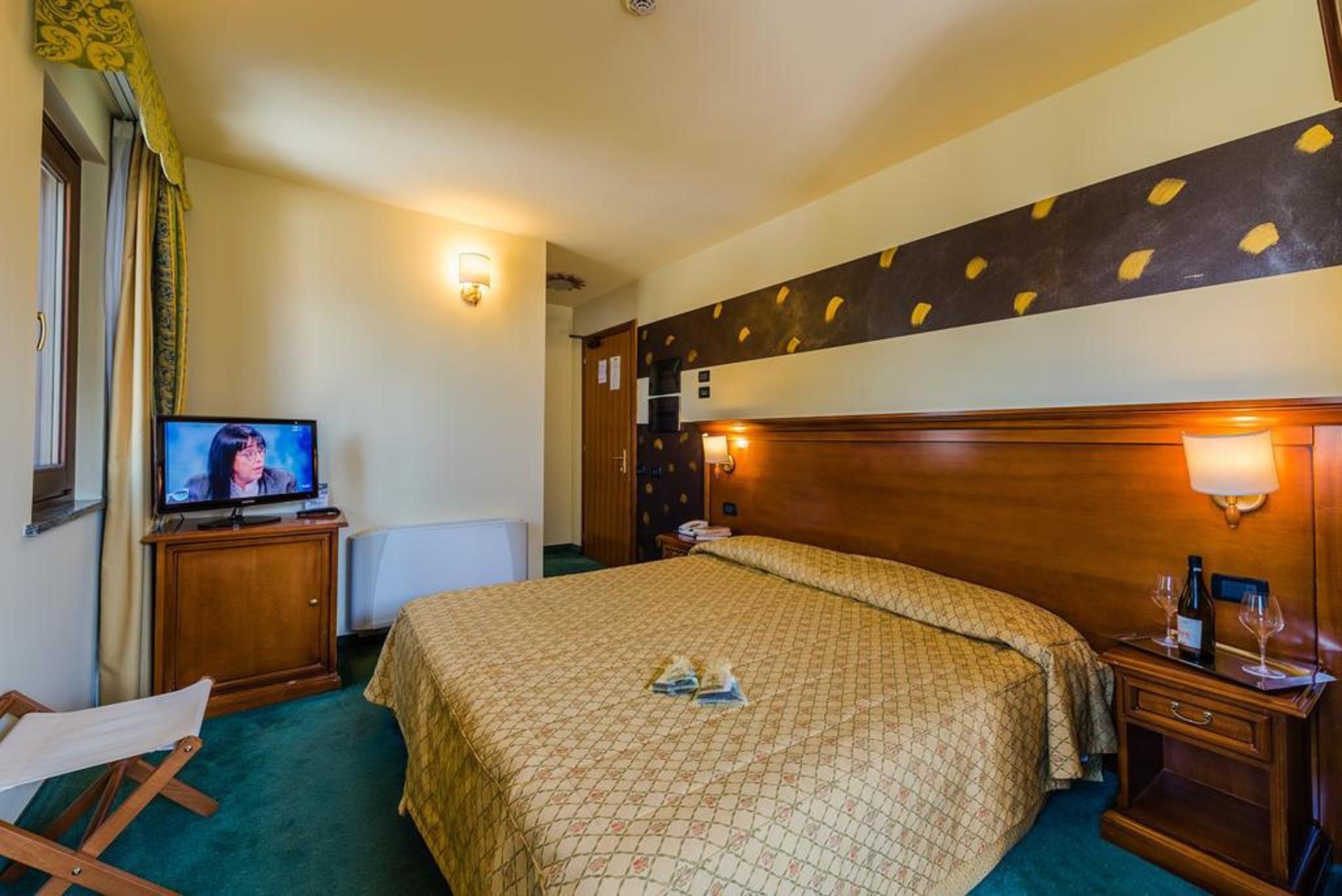 Hotel Au Soleil Saint-Vincent Ngoại thất bức ảnh