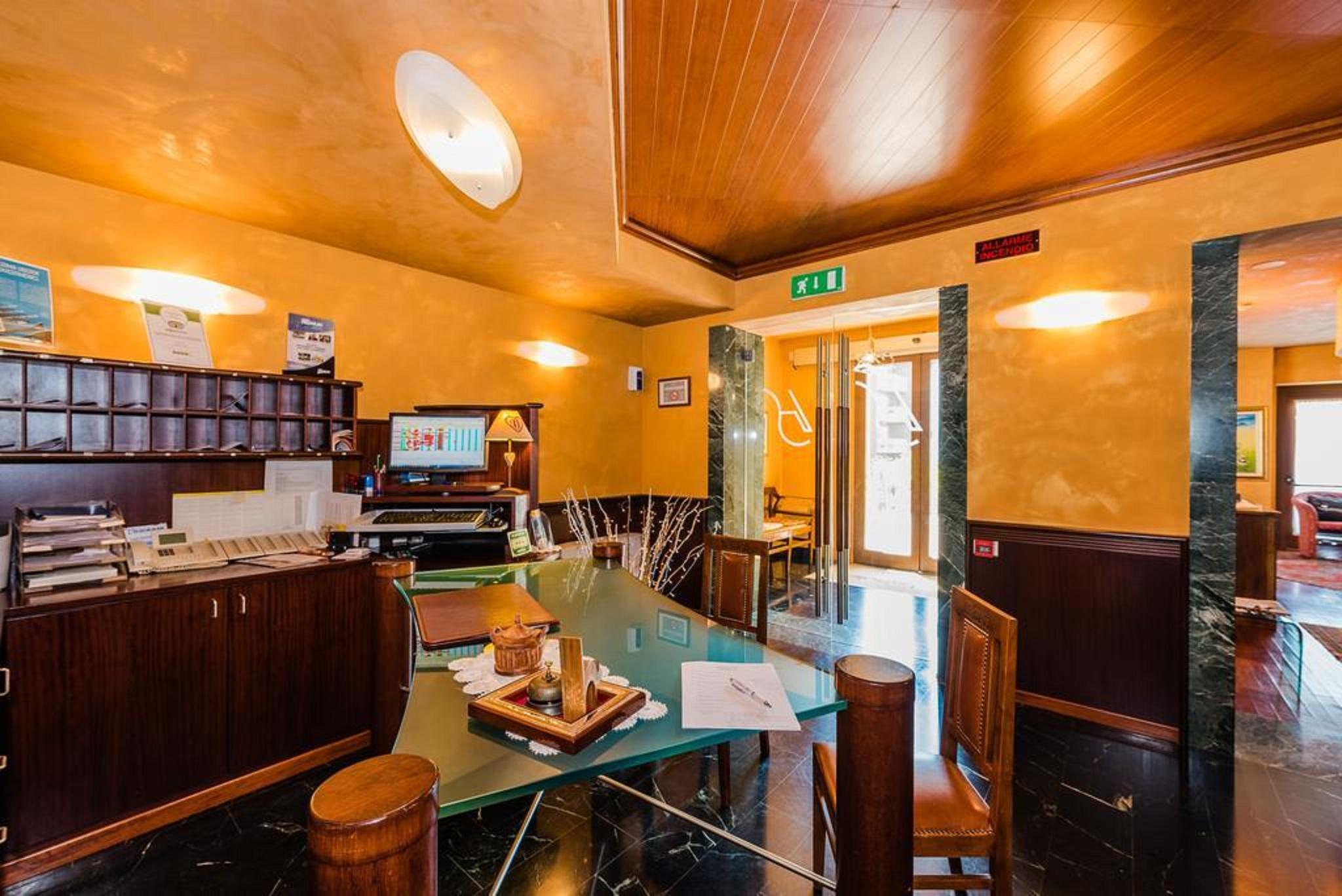 Hotel Au Soleil Saint-Vincent Ngoại thất bức ảnh