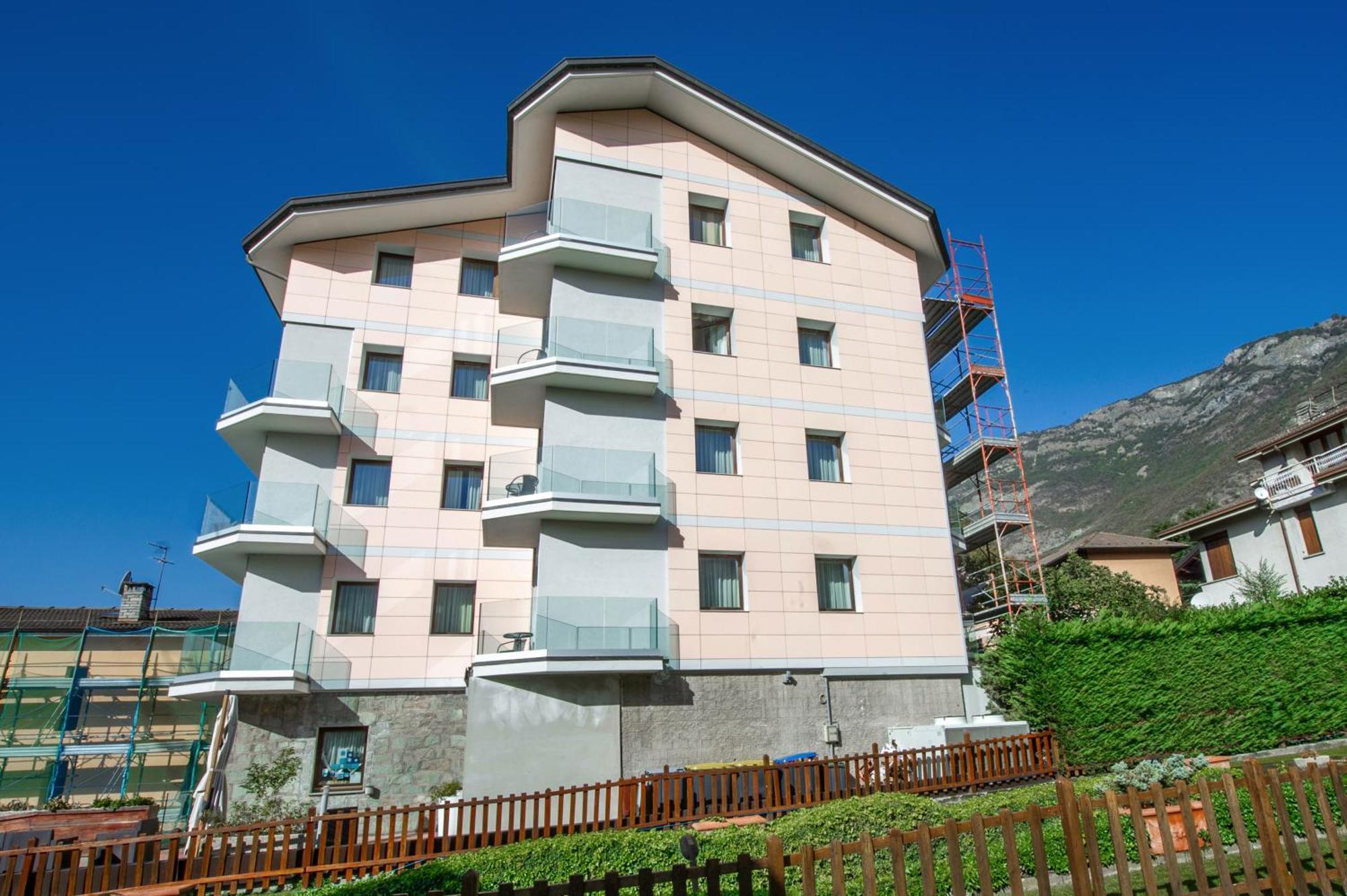 Hotel Au Soleil Saint-Vincent Ngoại thất bức ảnh