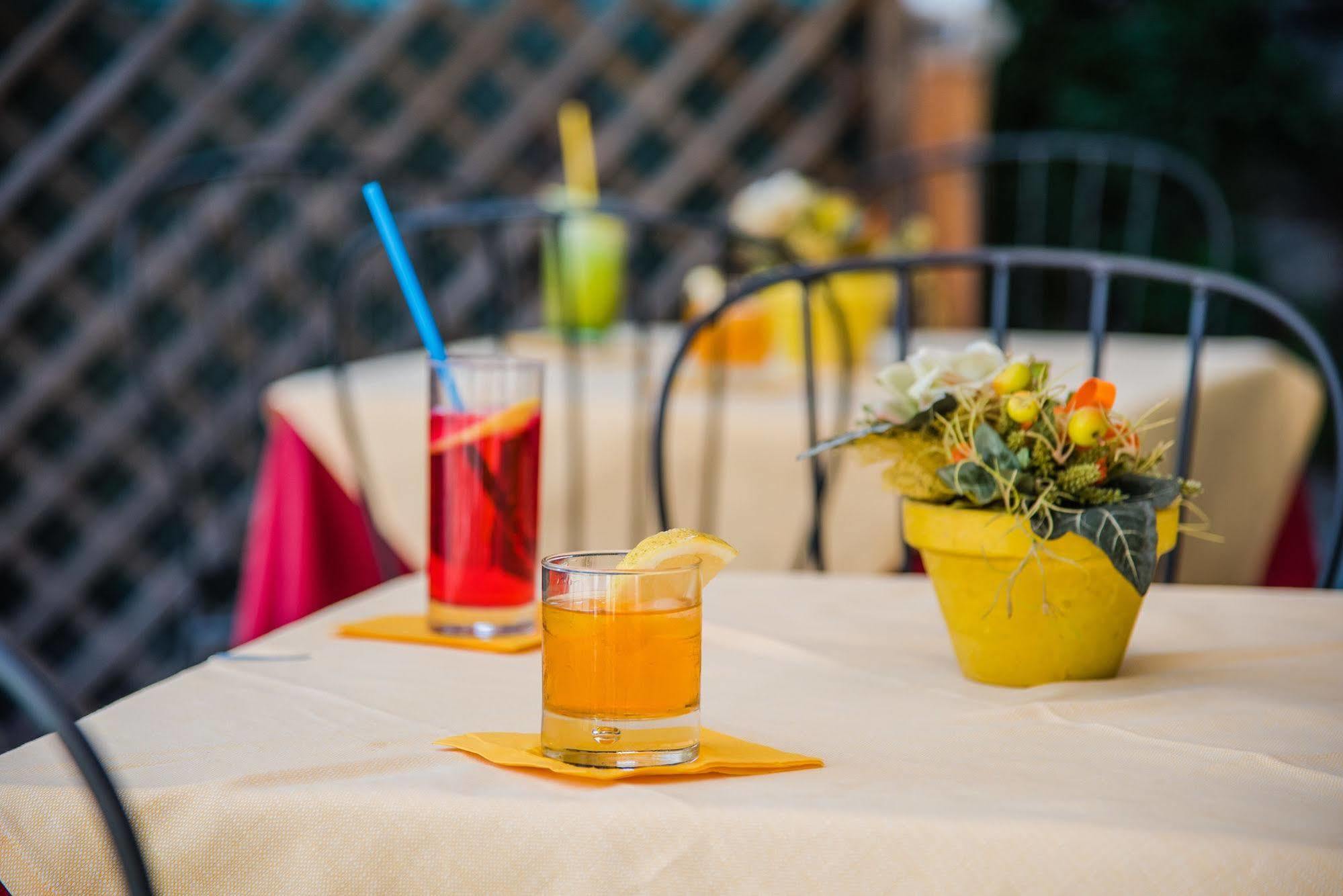 Hotel Au Soleil Saint-Vincent Ngoại thất bức ảnh