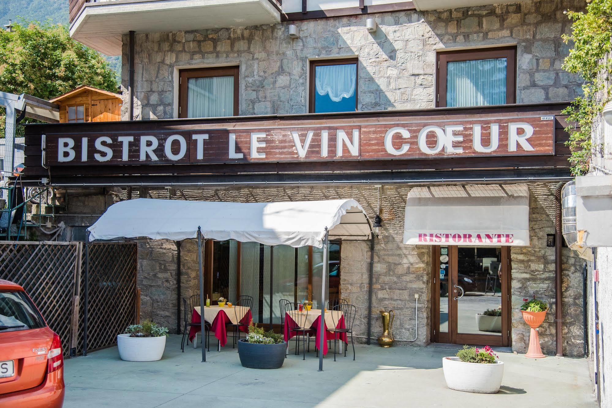 Hotel Au Soleil Saint-Vincent Ngoại thất bức ảnh